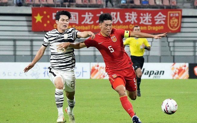 U23亚洲杯分组A组：卡塔尔、澳大利亚、约旦、印尼B组：日本、韩国、阿联酋、中国C组：沙特、伊拉克、泰国、塔吉克斯坦D组：乌兹别克斯坦、越南、科威特、马来西亚罗马诺：格列兹曼专注于马竞 他不会在冬窗加盟曼联罗马诺在今天的专栏中谈到了格列兹曼，直接指出法国球星只想留在马德里竞技，和曼联没有联系。